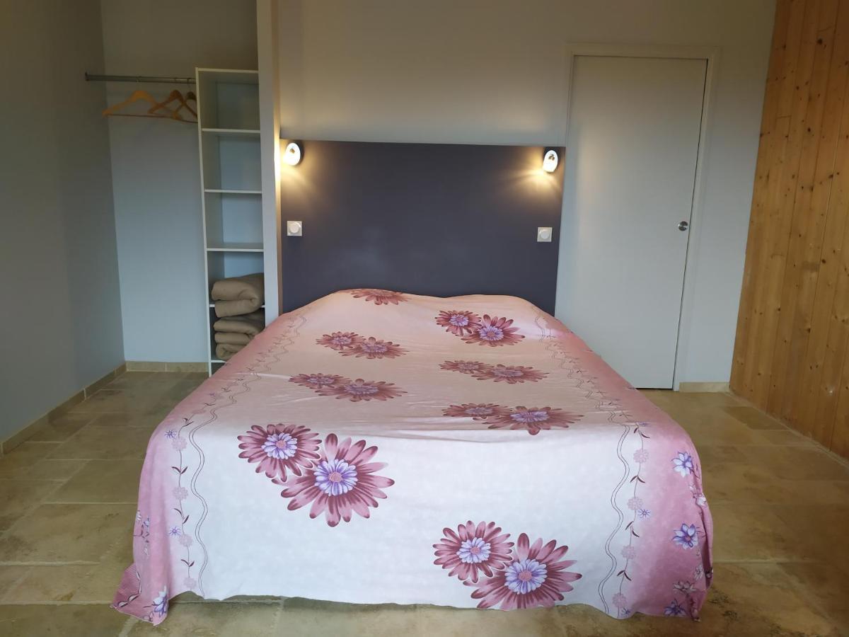 Limone Vallee Bed and Breakfast Montrigaud Exteriör bild
